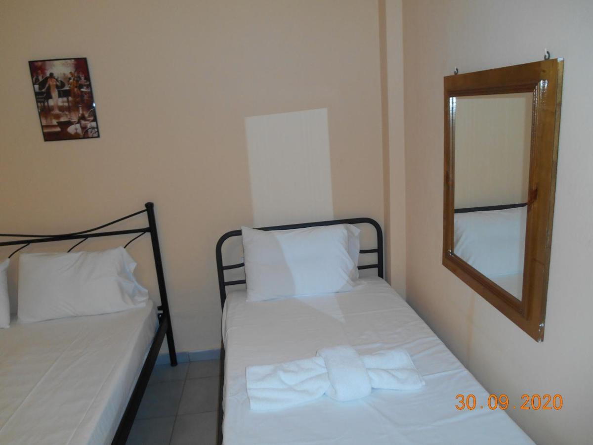 Melios Rooms Petalídhion Exterior foto