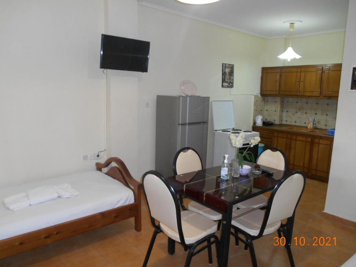 Melios Rooms Petalídhion Exterior foto