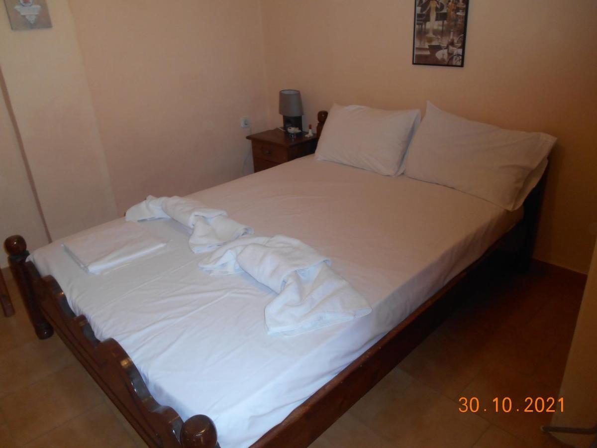Melios Rooms Petalídhion Exterior foto