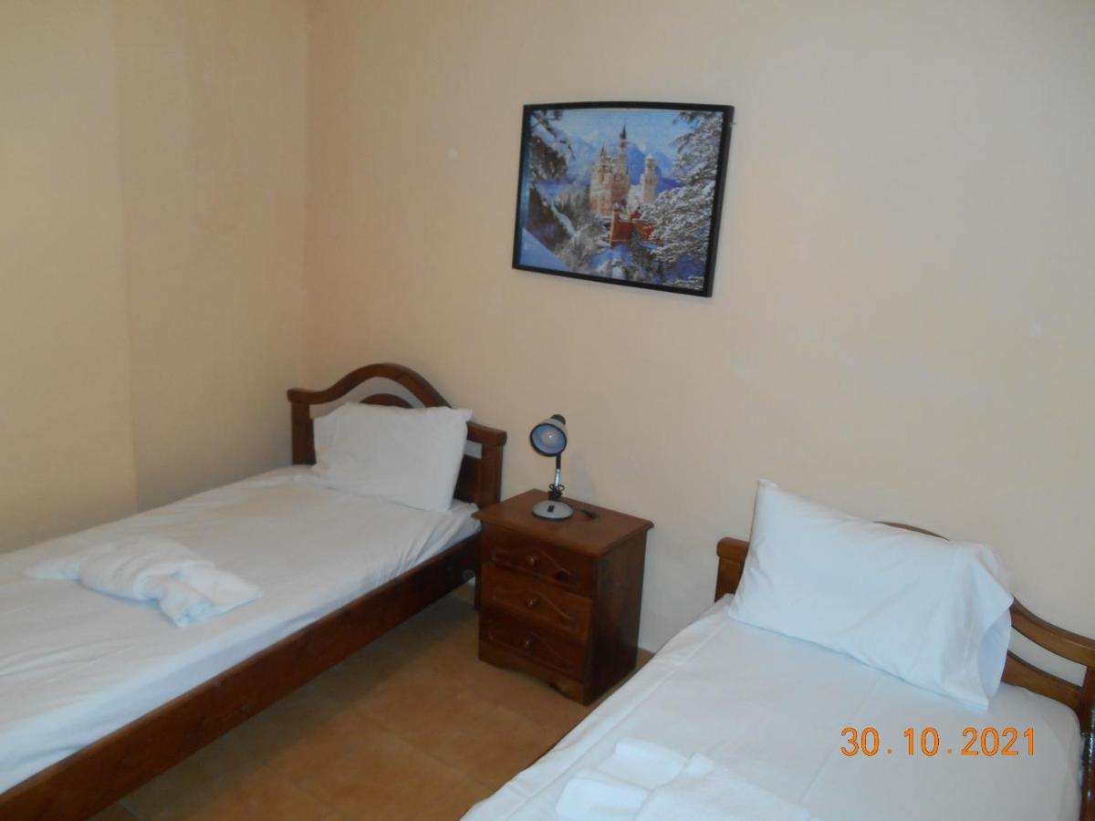 Melios Rooms Petalídhion Exterior foto