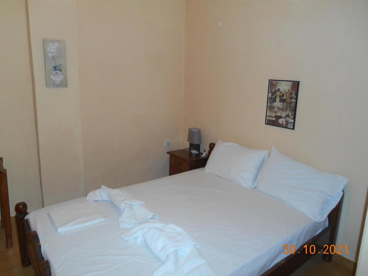Melios Rooms Petalídhion Exterior foto