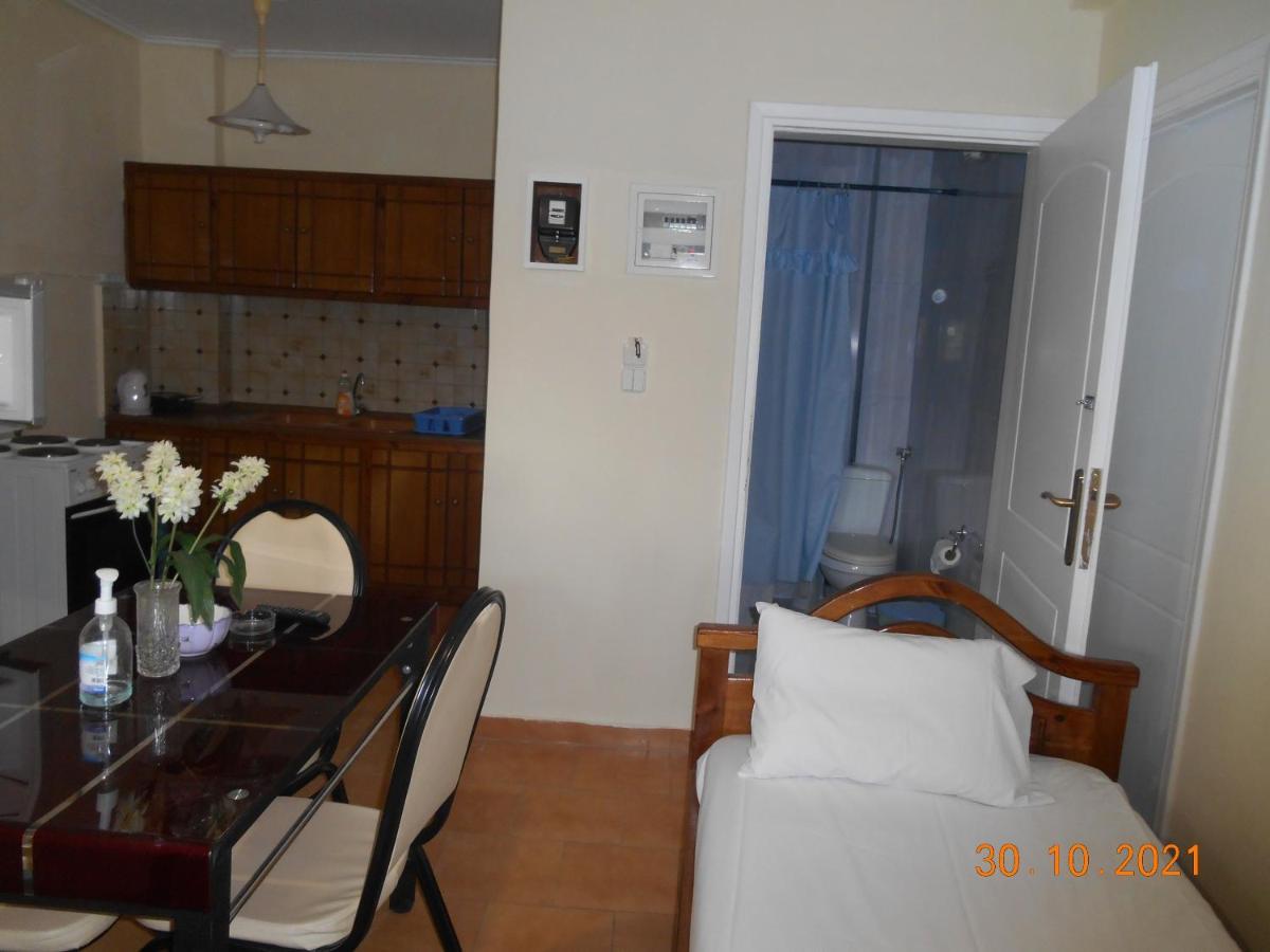 Melios Rooms Petalídhion Exterior foto