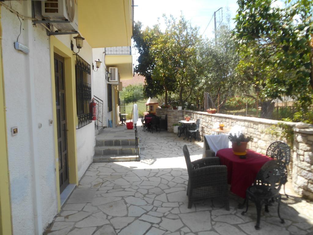 Melios Rooms Petalídhion Exterior foto