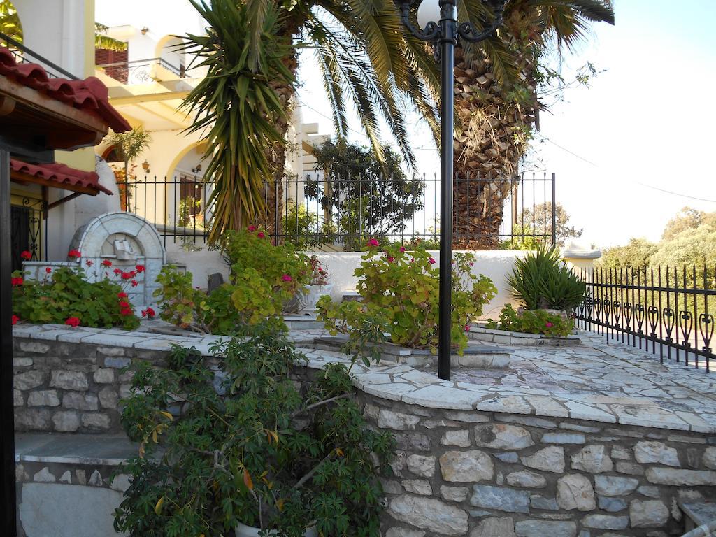 Melios Rooms Petalídhion Exterior foto