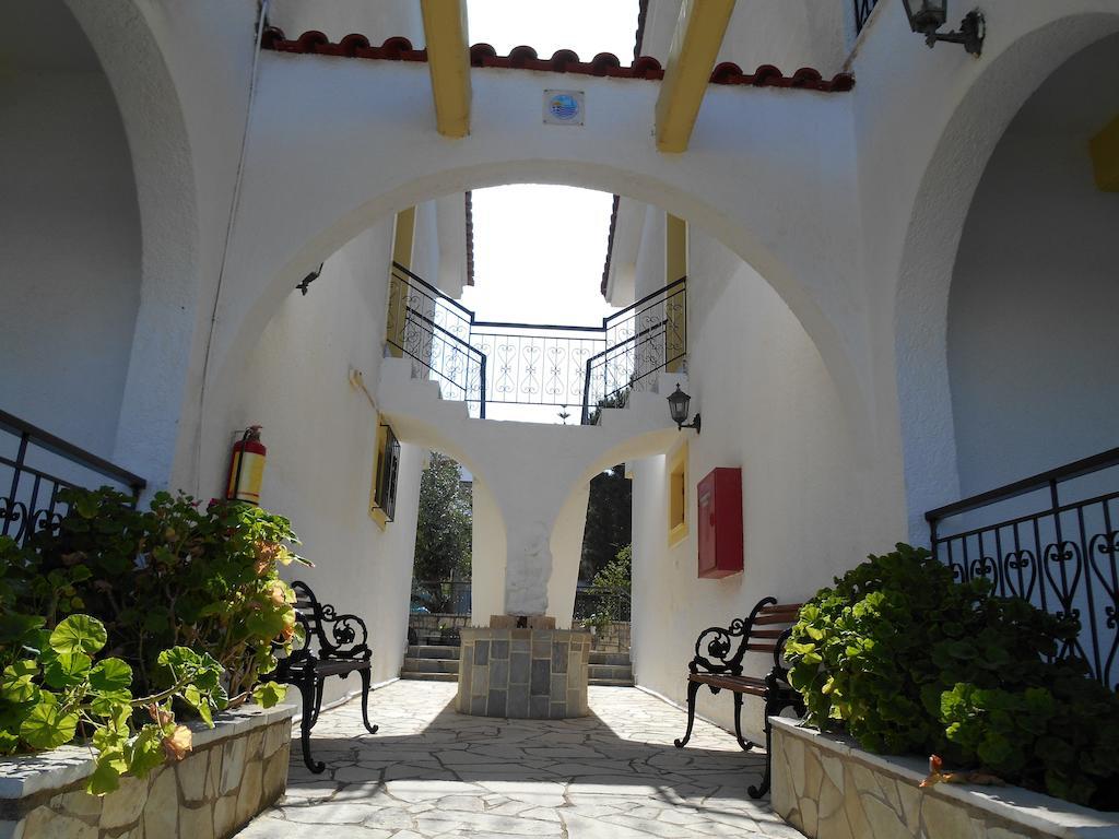 Melios Rooms Petalídhion Exterior foto
